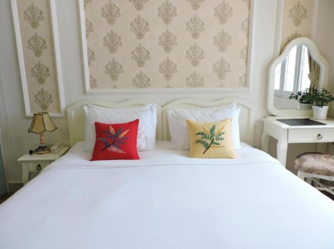 Chez Lotus Rose Hotel Ho Chi Minh City Bagian luar foto